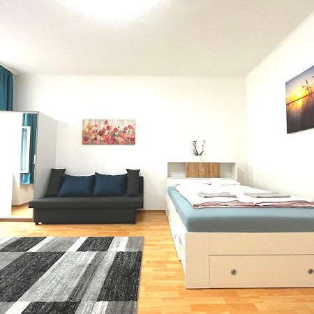 7Brunnen Hostel Beds & Rooms Вена Экстерьер фото