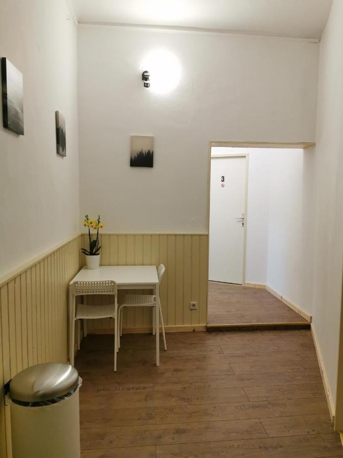 7Brunnen Hostel Beds & Rooms Вена Экстерьер фото