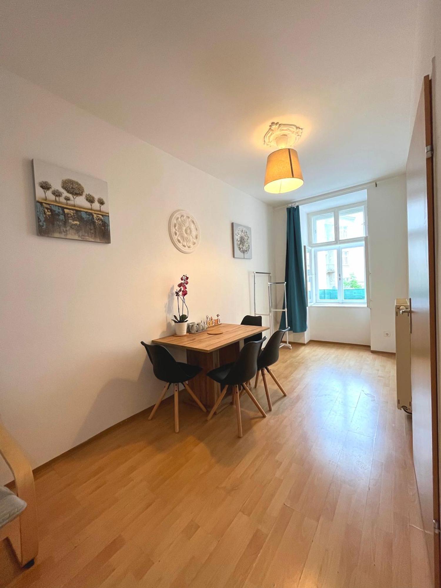7Brunnen Hostel Beds & Rooms Вена Экстерьер фото